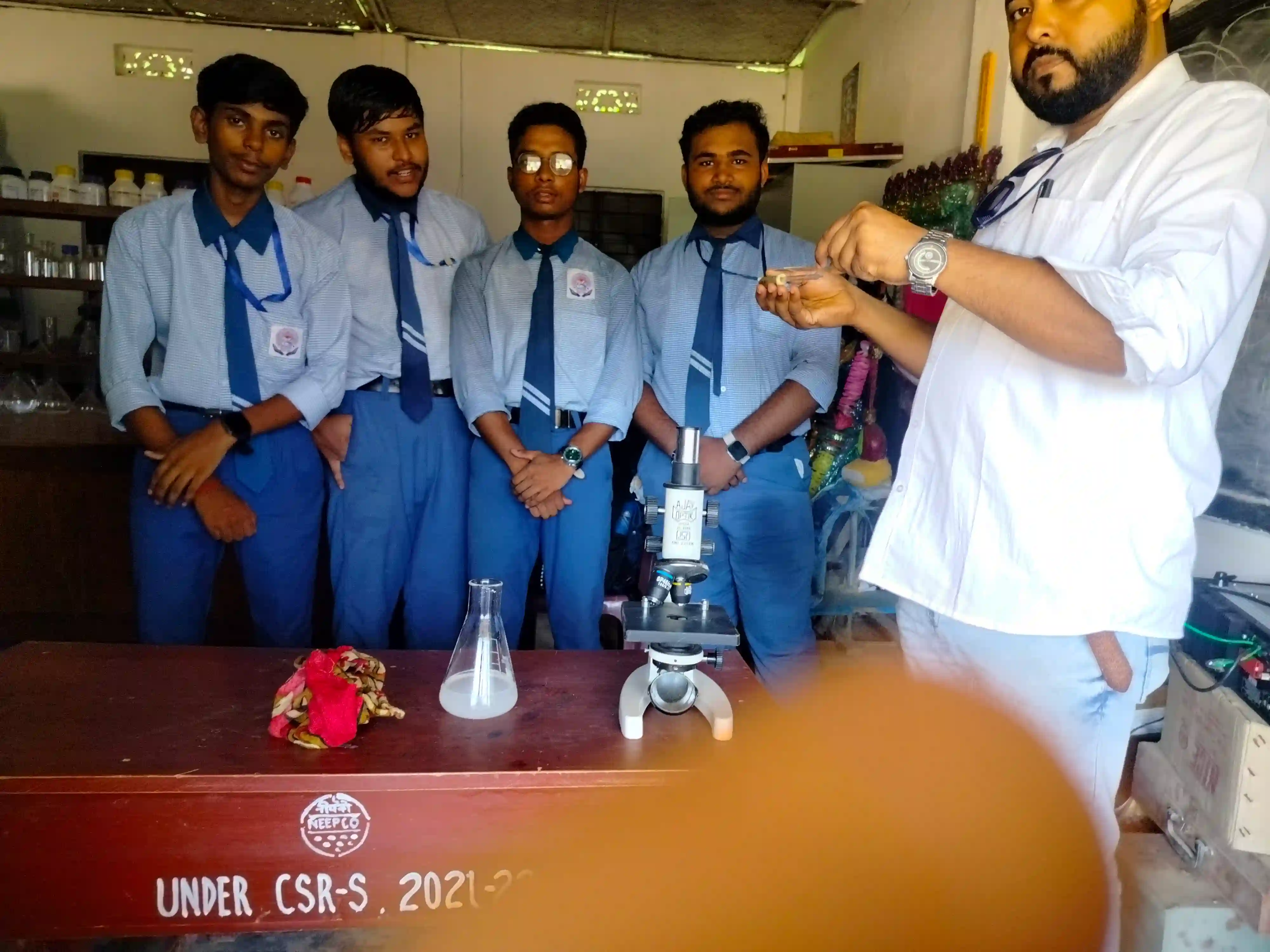 simple-biology-class-image